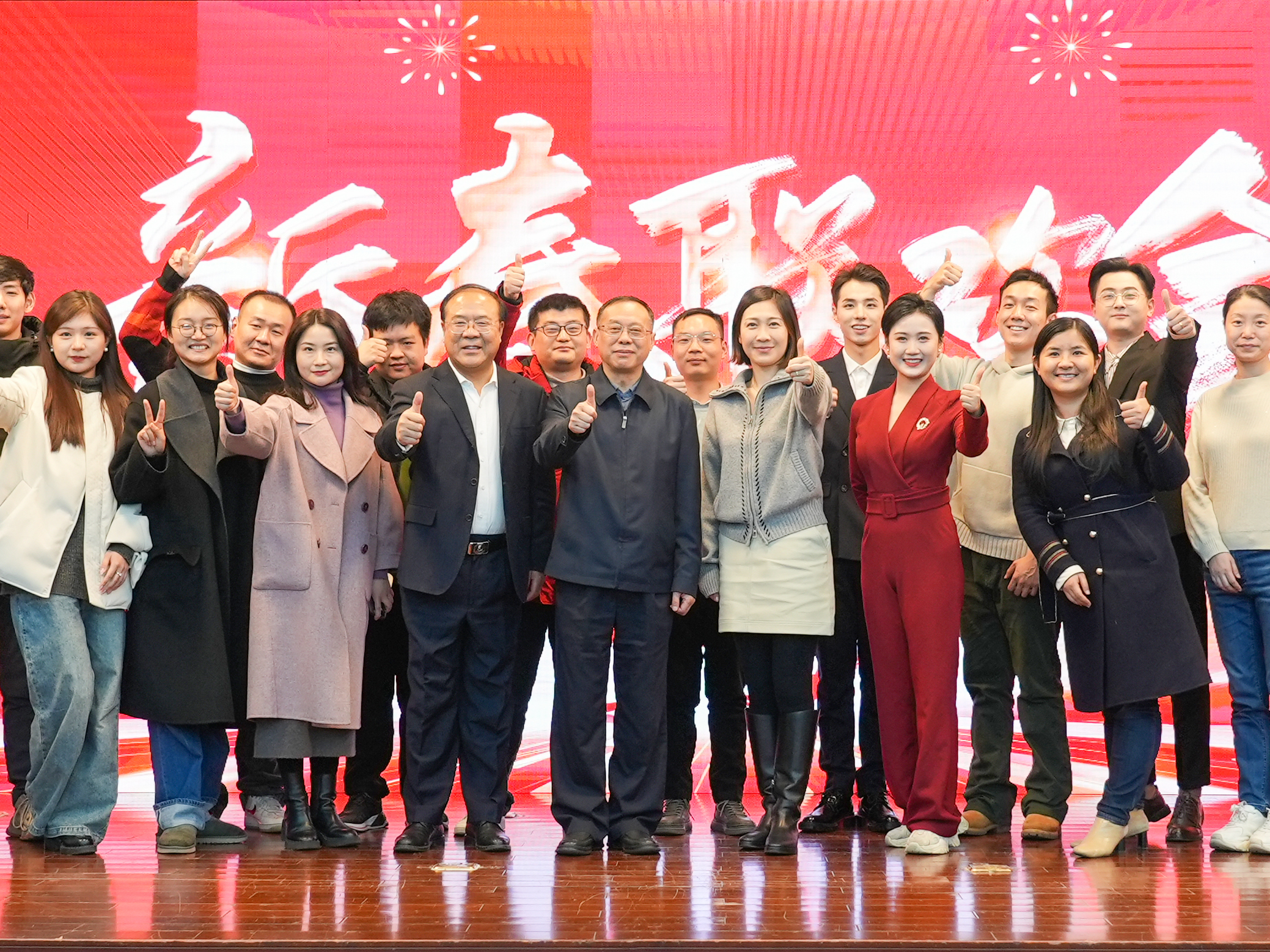 自編自導(dǎo)自演！ 安徽新...